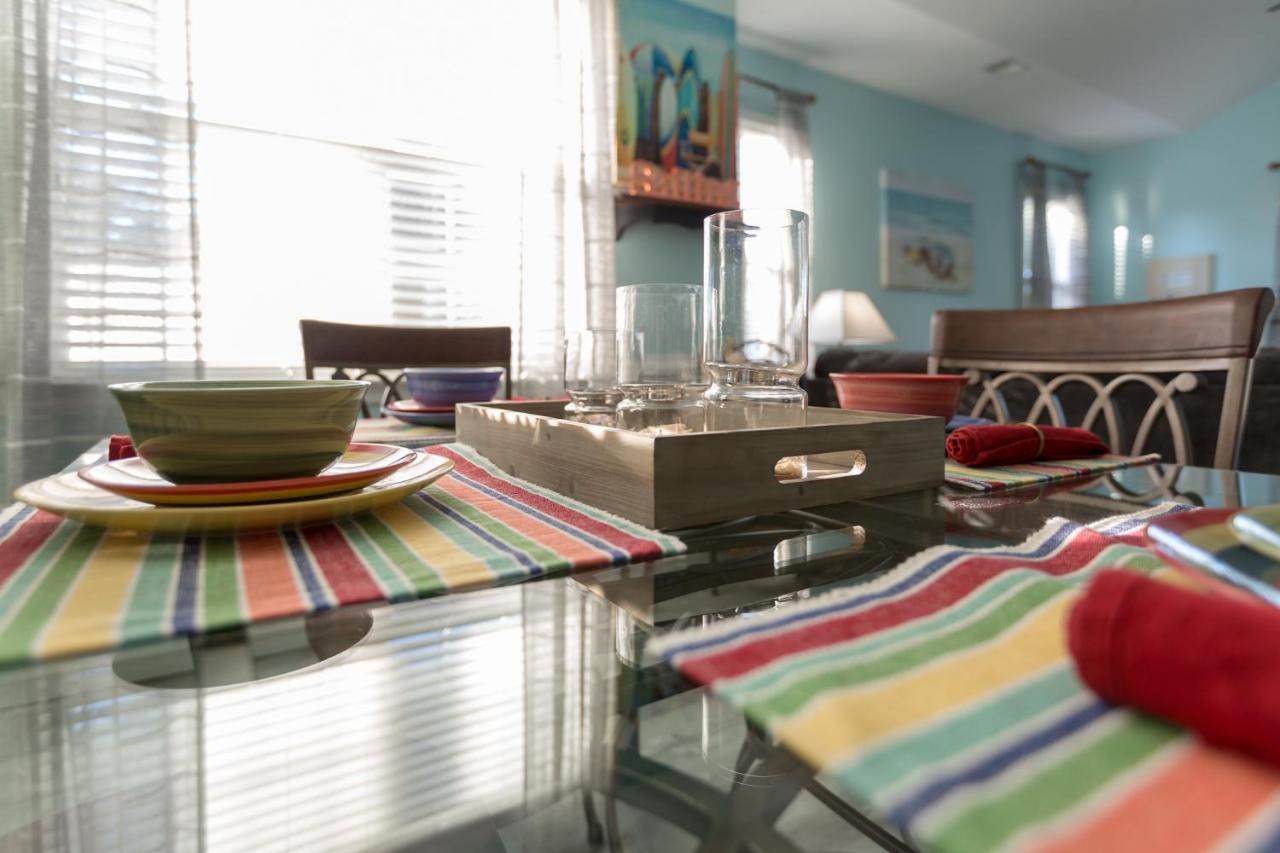 Modern Condo With Shared Pools,Hot Tubs, Walk To Beach & Plenty Of Golf! 미를 비치 외부 사진